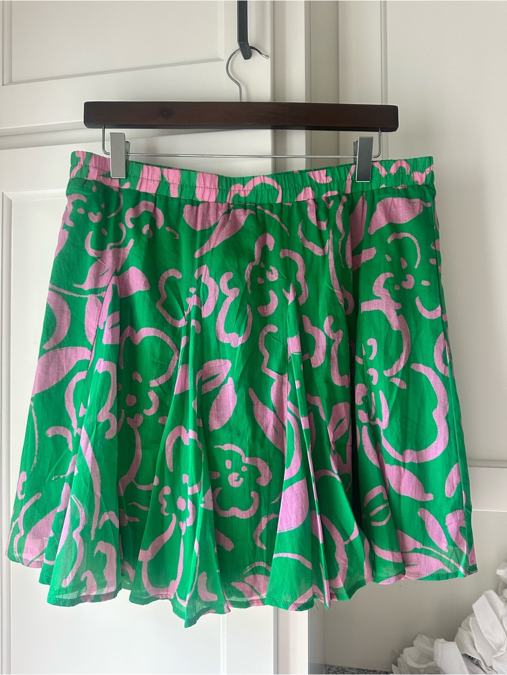 Velvet by Graham & Spencer Green Skirt with Pink Floral Print